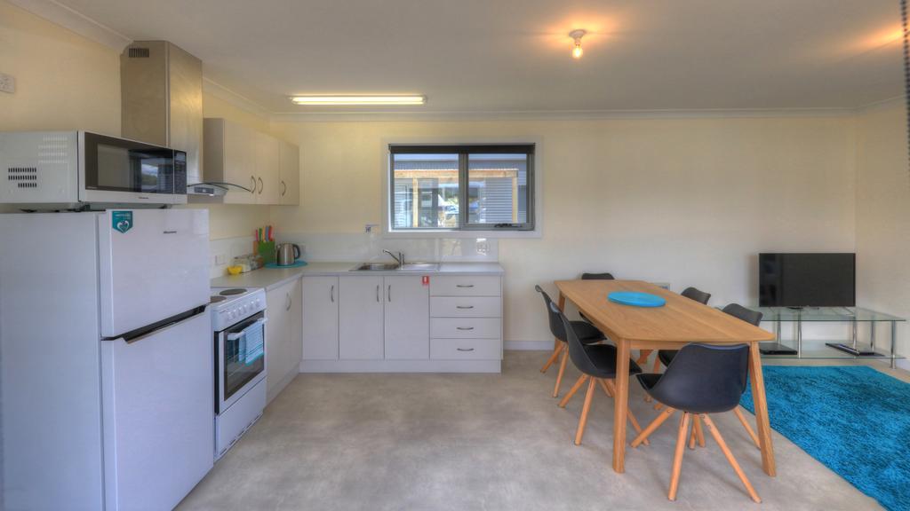 Orford Beachside Holiday Park Екстер'єр фото