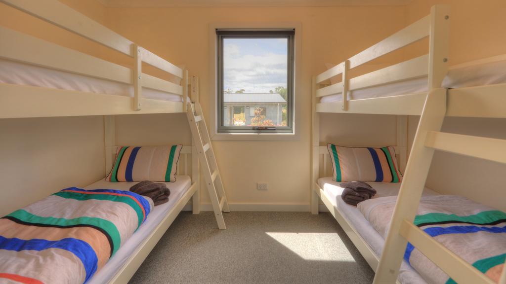 Orford Beachside Holiday Park Екстер'єр фото